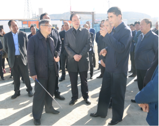 省委副書記、省長王建軍等領(lǐng)導(dǎo)一行視察海東工業(yè)園區(qū)臨空綜合經(jīng)濟園